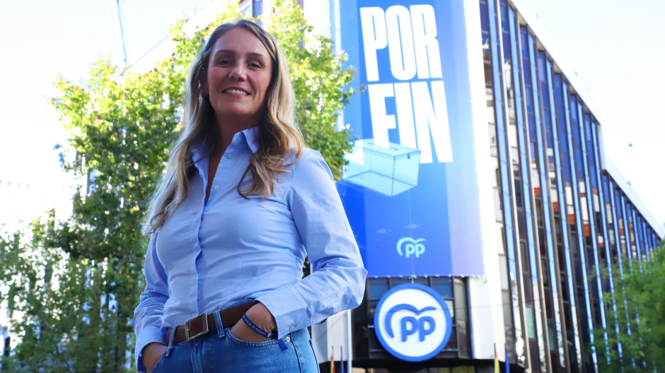 Alma Ezcurra (PP): «Estamos en los estertores del sanchismo, va a ser una campaña de tierra quemada»