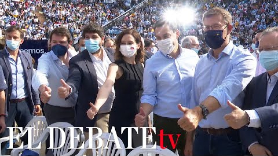 El PP llena la plaza de toros de Valencia en el cierre de su convención