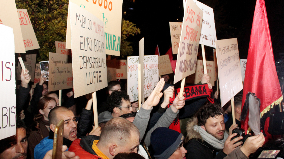 Manifestaciones en Kosovo contra el presidente de Serbia