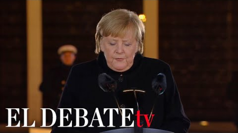 Alemania despide a Merkel con un ancestral desfile militar