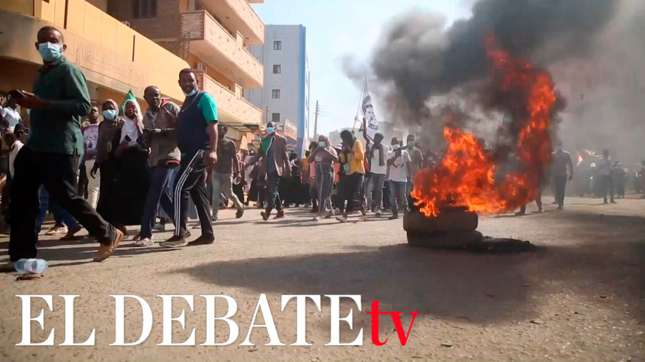 Sudán conmemora aniversario de la revuelta contra Al Bashir con protestas