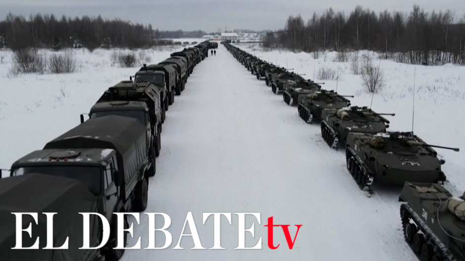Rusia muestra su músculo militar al mandar tropas, tanques y blindados en aviones a Kazajistán