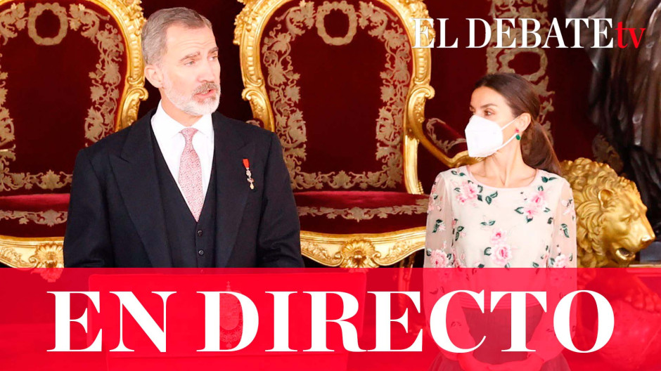 DIRECTO | Los Reyes visitan Austria y el presidente les recibe con honores militares