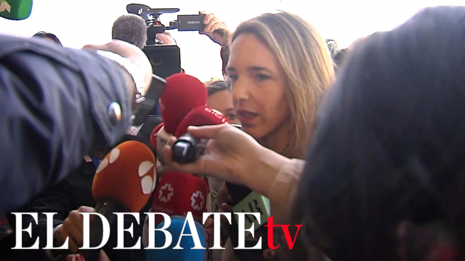 Cayetana Álvarez de Toledo considera "correcta" la decisión de Casado de abandonar la política