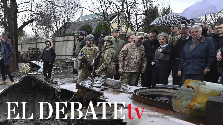 Von der Leyen y Borrell llegan a Ucrania y son testigos de «la frialdad del ejército de Putin»