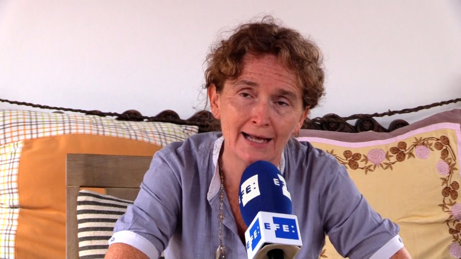 Alice Shackelford, ante los medios