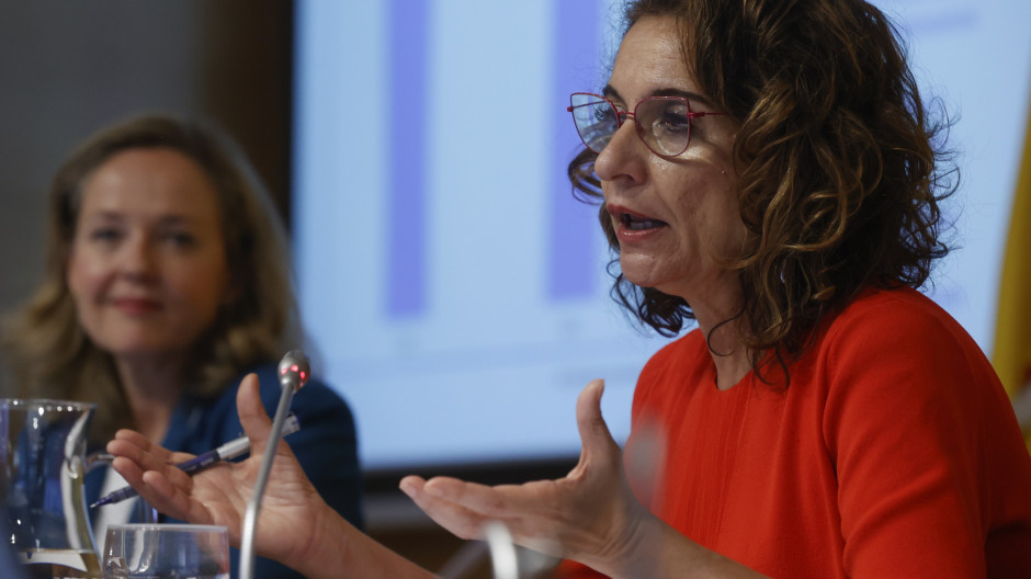El Gobierno recorta 2,7 puntos su previsión de PIB en 2022