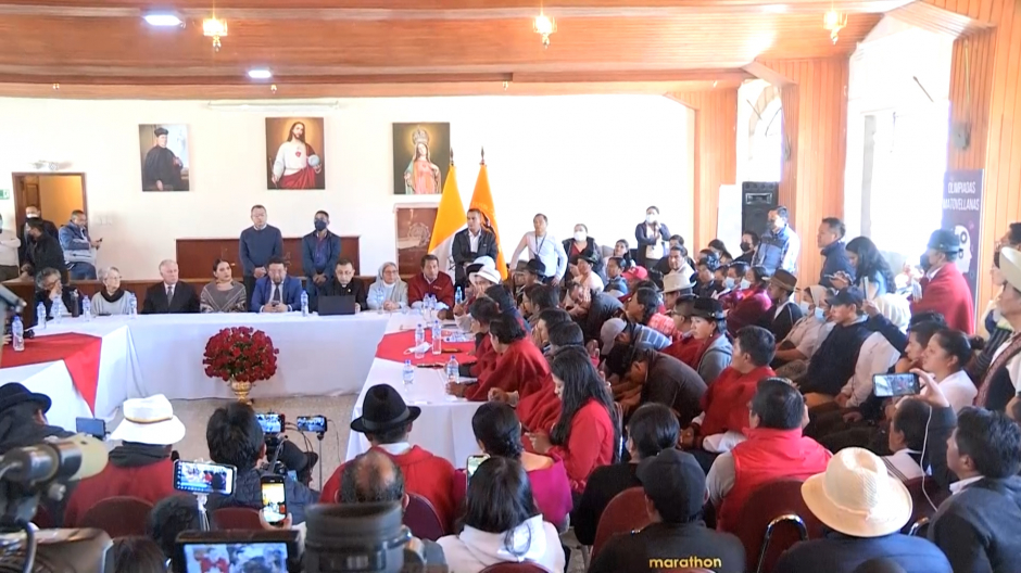 Reunión entre el Gobierno de Ecuador y los indígenas
