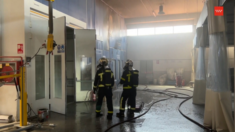 Extinguido un incendio en concesionario de la Ciudad del Automóvil de Leganés, Madrid