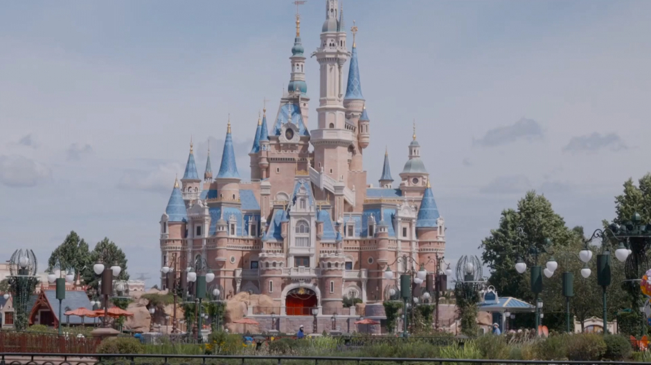 El parque de atracciones de Disneyland en Shanghái