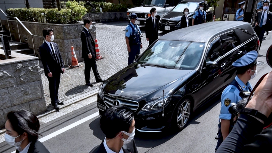 Imagen del coche fúnebre del ex primer ministro japonés, Shinzo Abe