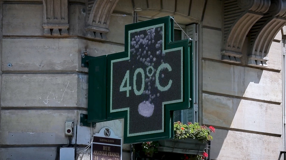 París a 41 grados: La capital vive el día de calor más extremo de la canícula