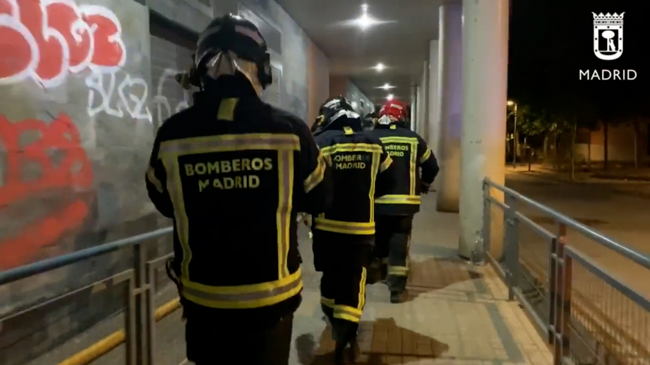 Muere una mujer en un incendio en su domicilio en Vallecas (Madrid)