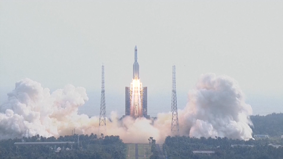 Así ha sido el lanzamiento de una nave no tripulada a la estación espacial China