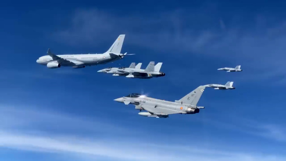 Reabastecimiento en pleno vuelo