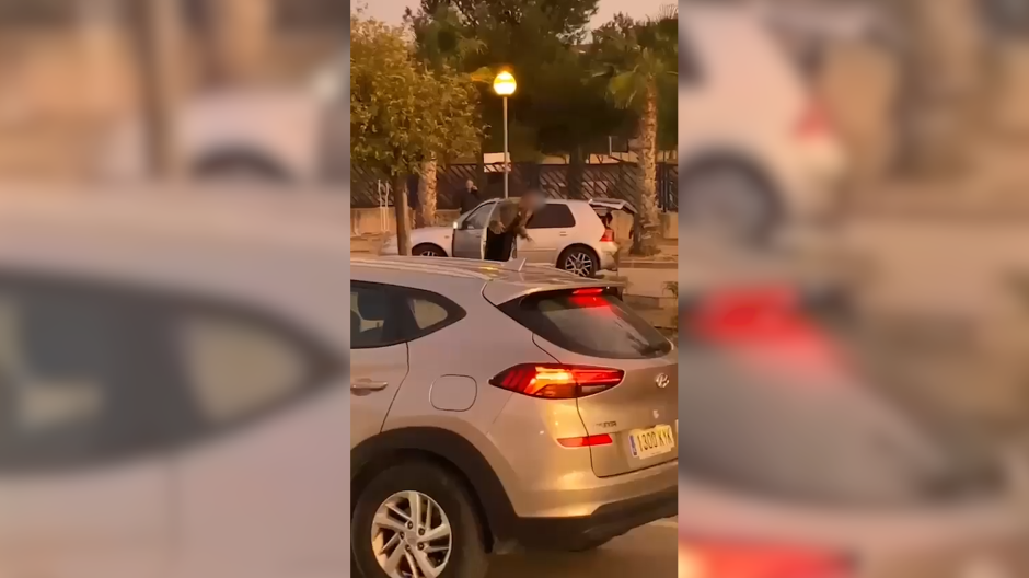 El impactante video del secuestro de un hombre a su hermana en plena calle