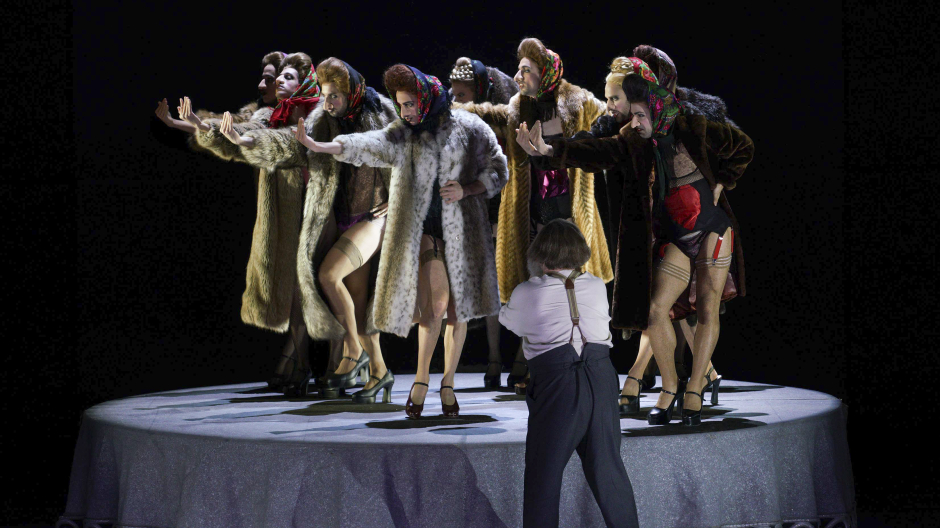 Shostakóvich presenta su último «delirio» en el Teatro Real: ‘La nariz’