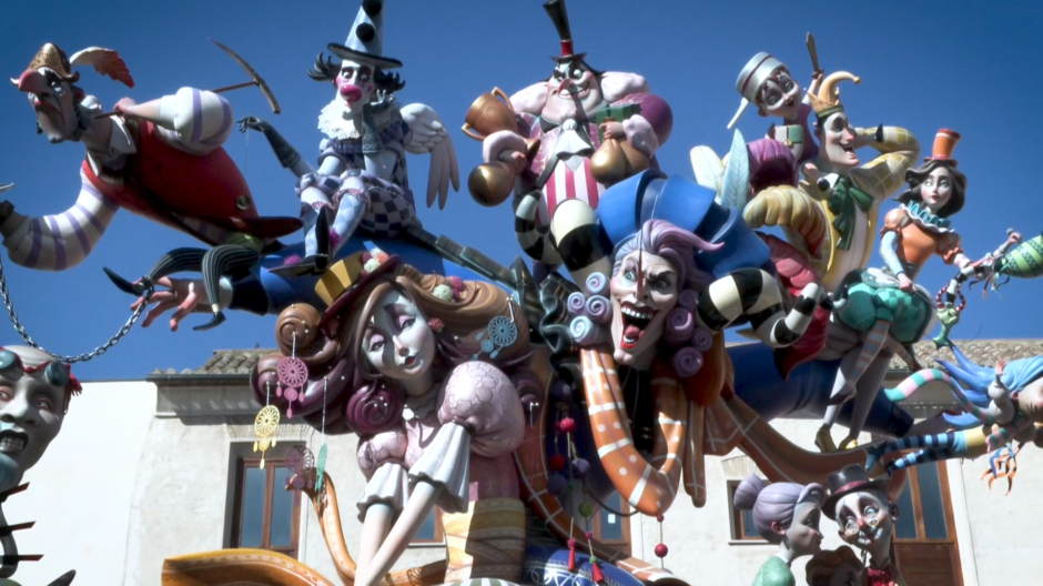Imagen de una de las esculturas de las fallas, Valencia