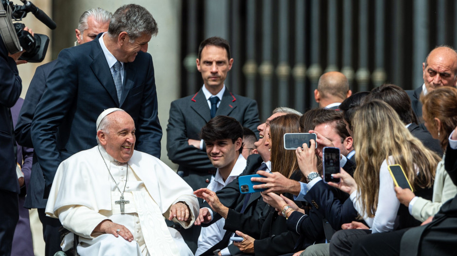 Este es el secreto del Papa que une a los ancianos y a los jóvenes de la JMJ 2023