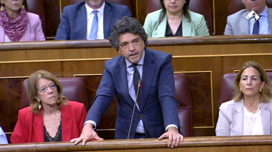 El diputado del Partido Popular, Mario Garcés, en el Congreso de los Diputados