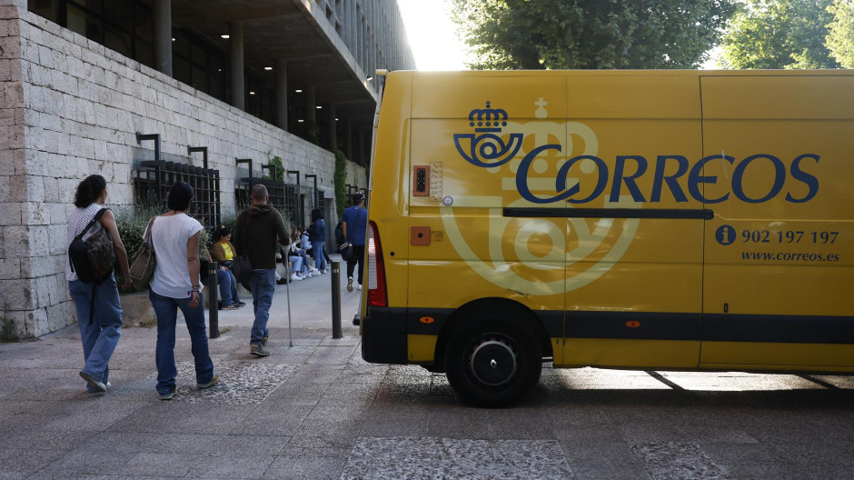 Correos ha convocado un examen que congregará a más de 84.000 aspirantes