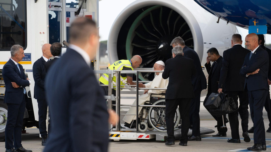 El Papa Francisco a su llegada a la JMJ de Lisboa