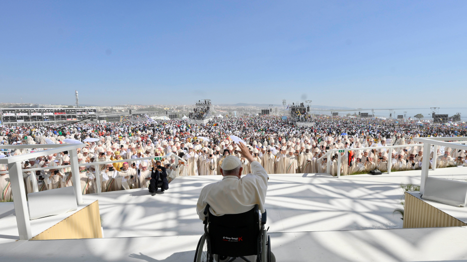 El Papa cierra la JMJ en una Misa con un millón y medio de jóvenes: «No tengan miedo»