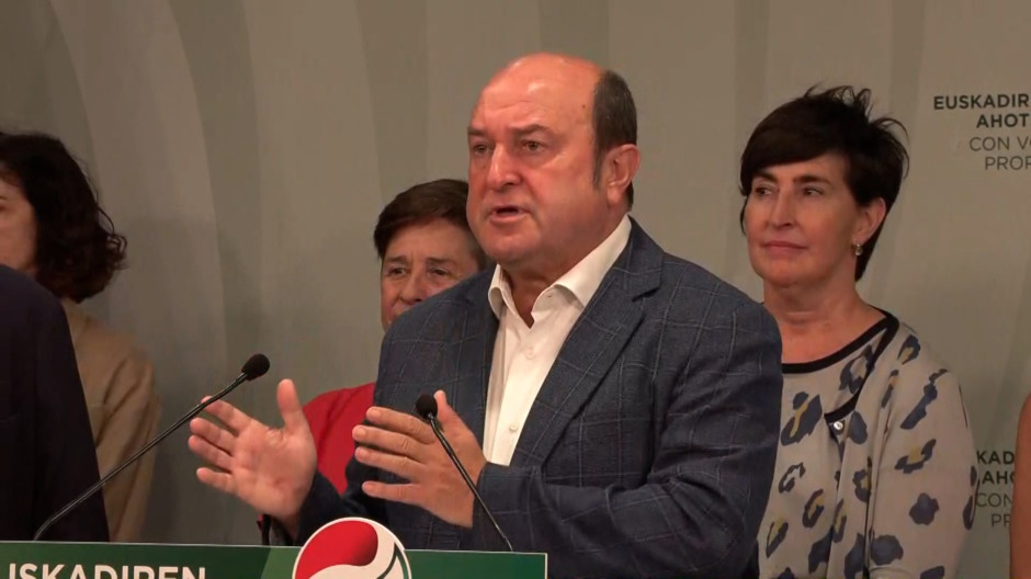 El PNV reitera su negativa a facilitar una investidura de Feijóo