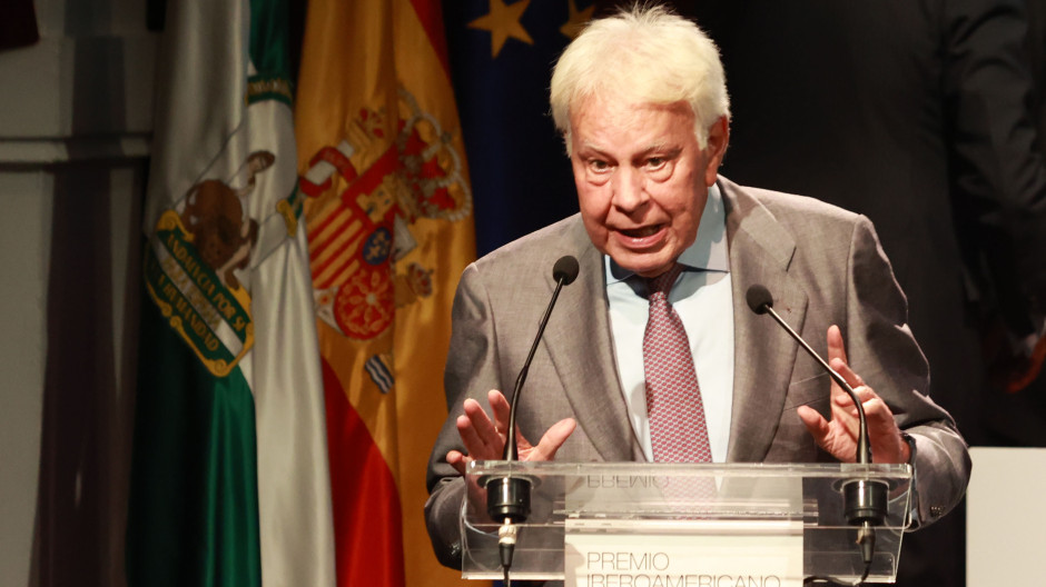 Felipe González rompe su silencio tras la expulsión de Redondo Terreros