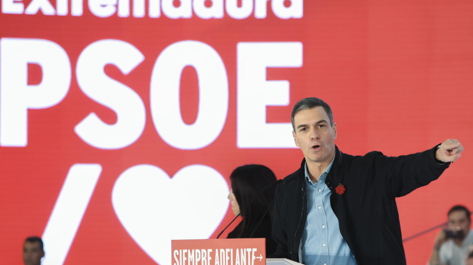 Sánchez acusa al PP de haber «incumplido la Constitución» y de «no tener sentido de Estado»