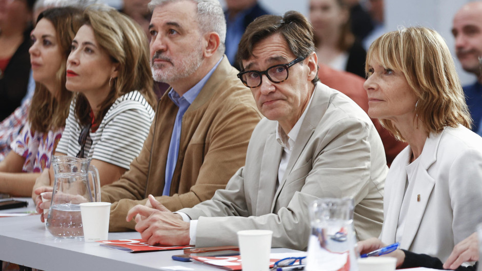 DIRECTO | Rueda de prensa del PSC con Salvador Illa y Félix Bolaños