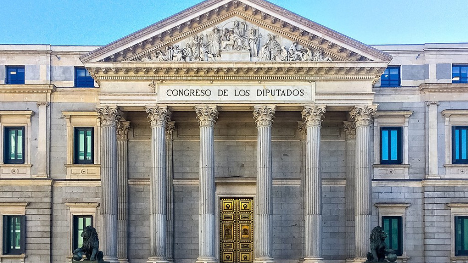 El Congreso debate la proposición de la polémica ley de amnistía, en ...