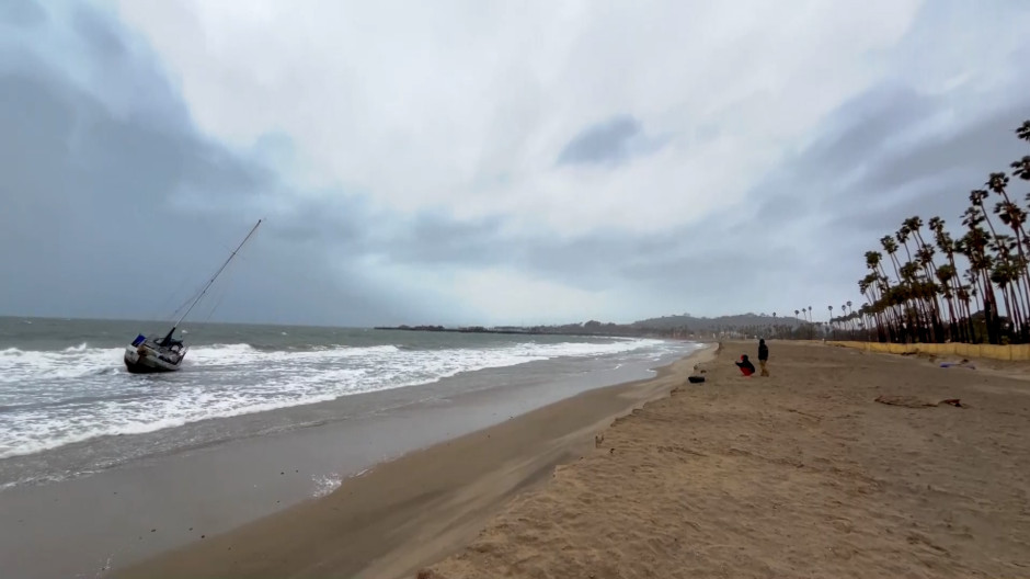 El sur de California, en alerta por lluvia y nieve