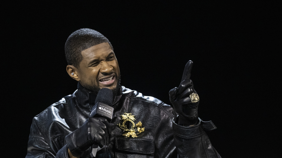 El cantante Usher, estrella del rhythm and blues (R&B)