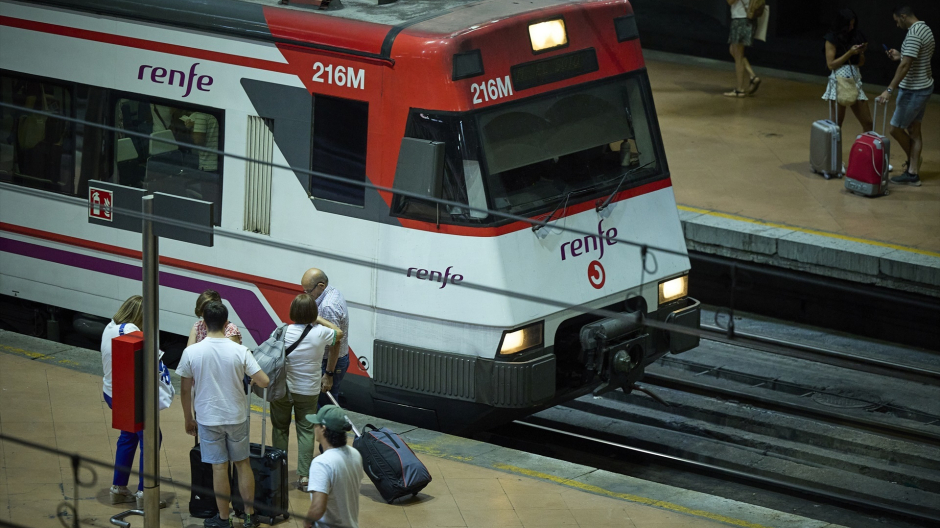 Un tren de Renfe, en una imagen de archivo