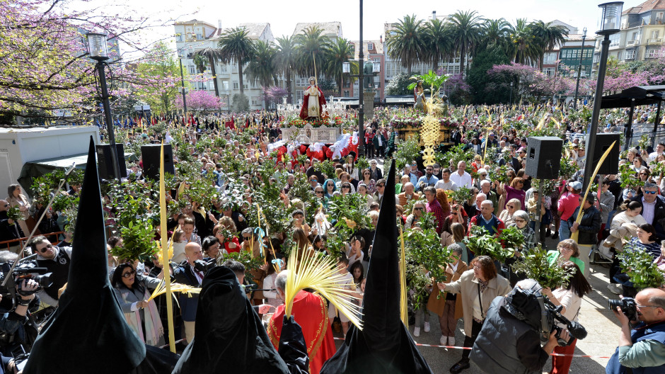 Procesión del Domingo de Ramos desde Ferrol