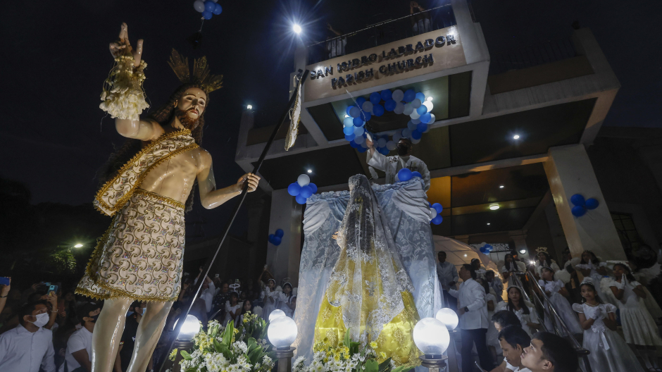 Procesión del Domingo de Resurrección en Filipinas