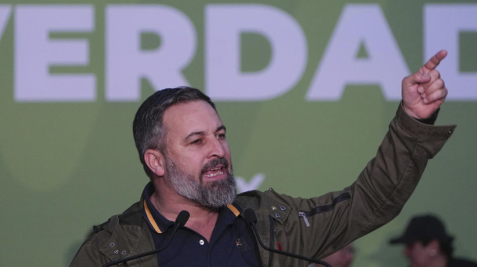 Santiago Abascal participa en el cierre de campaña de Vox en Vitoria