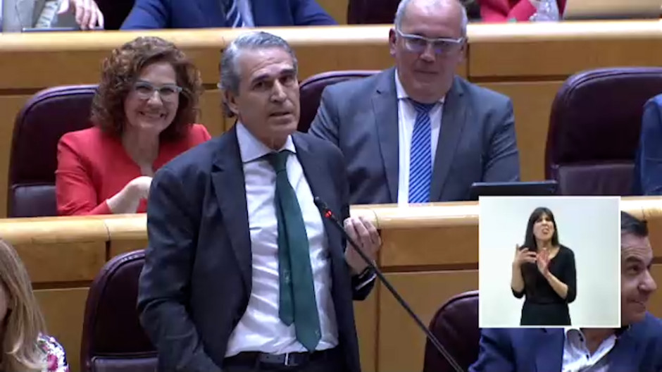 Un senador del PP afea las formas de Puente: "Cuando humilla para demostrar poder exhibe sus propias miserias"