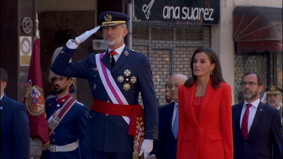 El Rey Felipe VI y la Reina Letizia en el Día de las Fuerzas Armadas