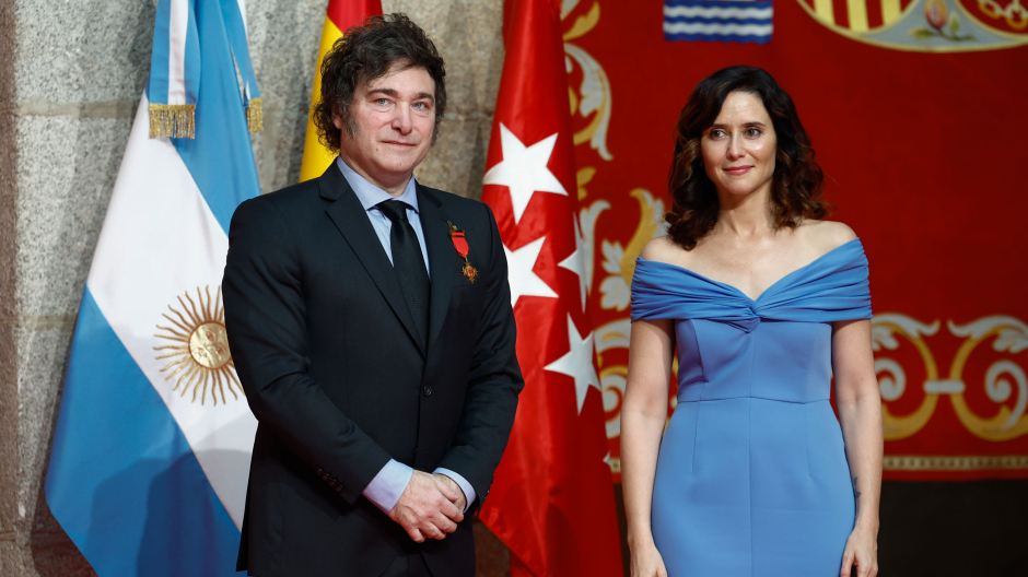 El presidente de Argentina, Javier Milei, junto con Isabel Díaz Ayuso