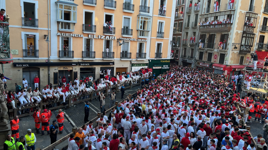 Imagen general de la previa del primer encierro / Miguel Pérez