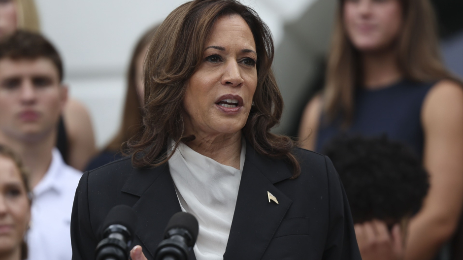 Señal en directo del acto de campaña en el que participa Kamala Harris en Milwaukee