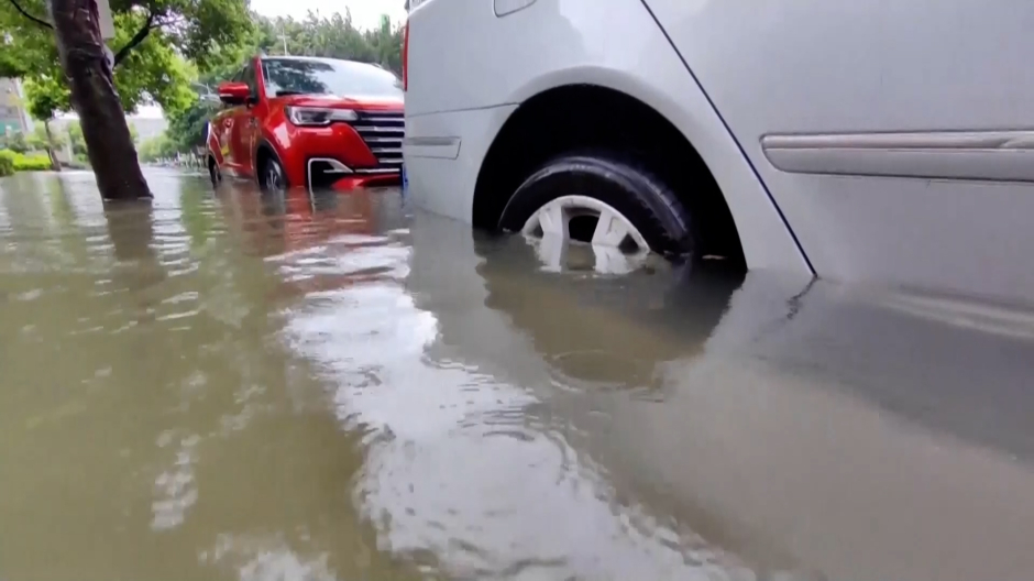 Así han quedado las calles de China tras pasar el tifón Gaemi por ellas