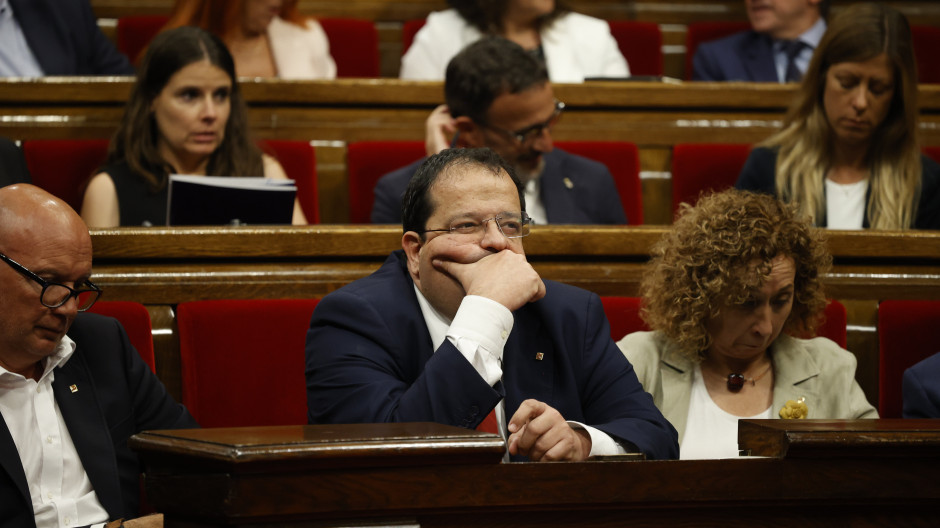 DIRECTO | El consejero de Interior y Mossos comparecen ante la prensa por la huida de Puigdemont