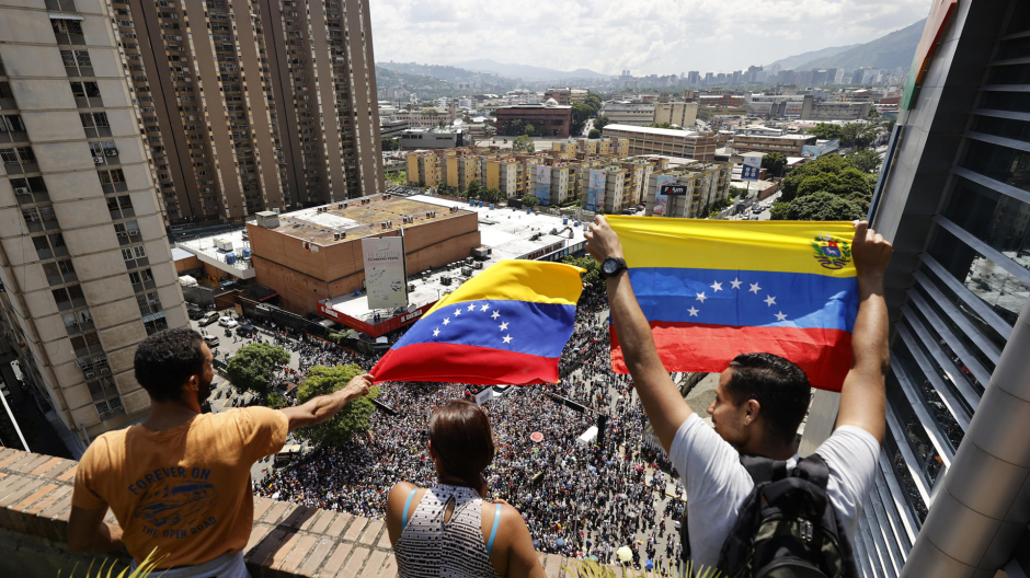 Miles de venezolanos han salido a la calle