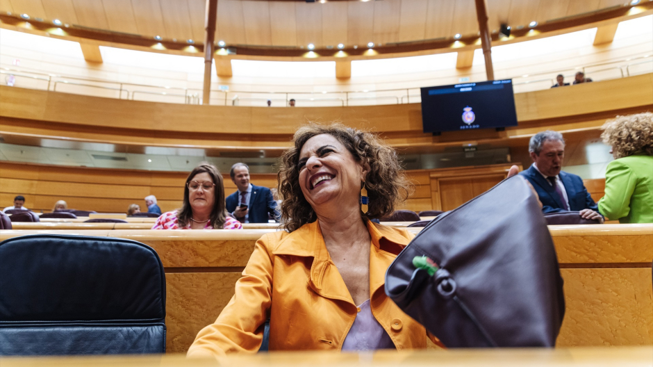 La vicepresidenta primera del Gobierno, ministra de Hacienda, María Jesús Montero, en el Senado