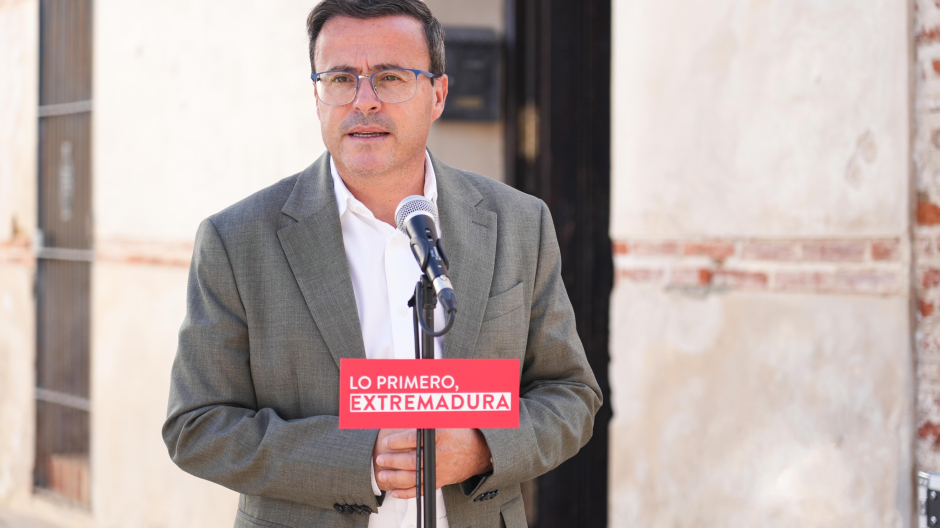 El líder del PSOE de Extremadura, Miguel Ángel Gallardo