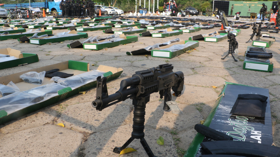 Armas requisadas en Bolivia