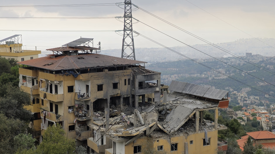 Los bombardeos israelíes causan daños en los pueblos libaneses de Khiam, Kfar Kila y Qamatiyeh